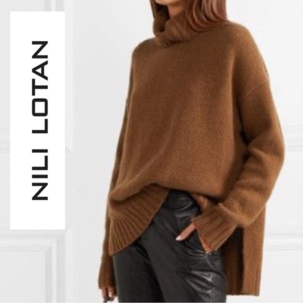 Nili Lotan Cashmere Turtleneck “Brently” Sweater